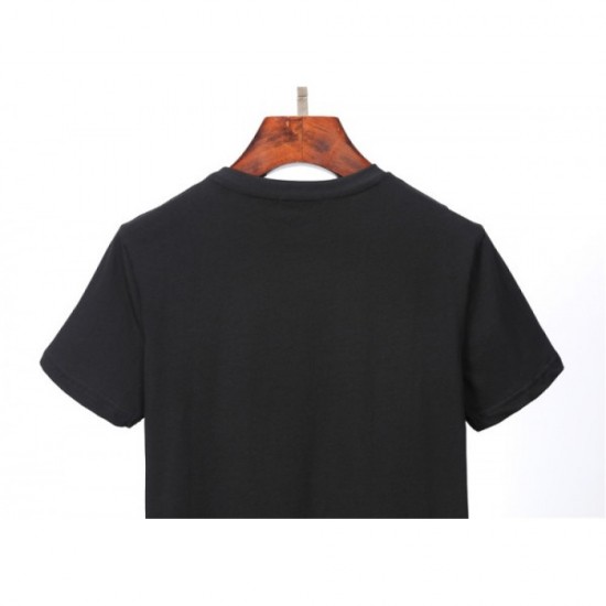 2023SS short-sleeved T-shirt Comfortable even on hot summer days FENDI Fendi 2023SS short-sleeved T-shirt Comfortable even on hot summer days FENDI Fendi