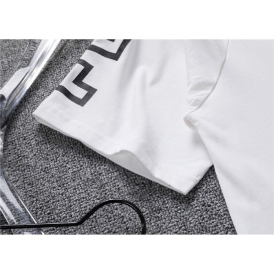 Unique item that will be the leading role FENDI Fendi 2023SS short sleeve T-shirt Unique item that will be the leading role FENDI Fendi 2023SS short sleeve T-shirt