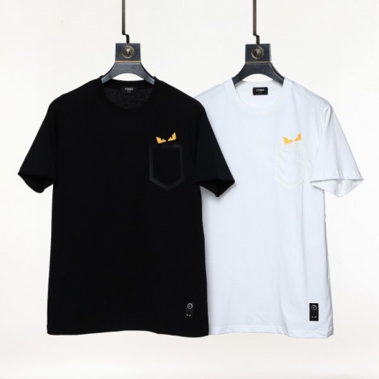 A must-have item for fashion people FENDI Fendi 2023SS short-sleeved T-shirt A must-have item for fashion people FENDI Fendi 2023SS short-sleeved T-shirt
