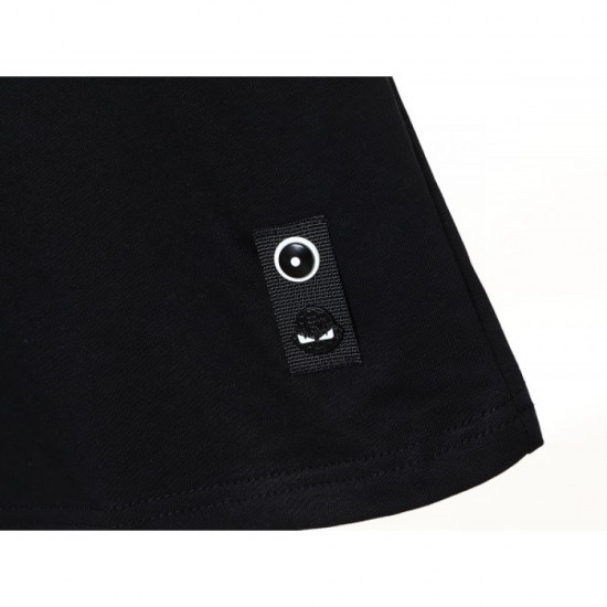 A must-have item for fashion people FENDI Fendi 2023SS short-sleeved T-shirt A must-have item for fashion people FENDI Fendi 2023SS short-sleeved T-shirt