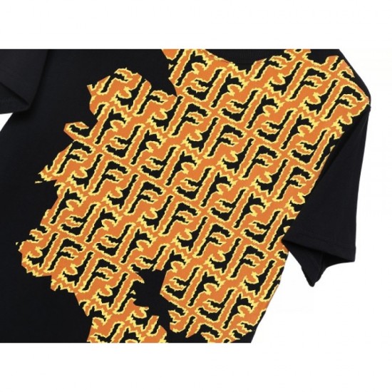 Limited design FENDI Fendi 2023SS short-sleeved T-shirt before it is sold out Limited design FENDI Fendi 2023SS short-sleeved T-shirt before it is sold out