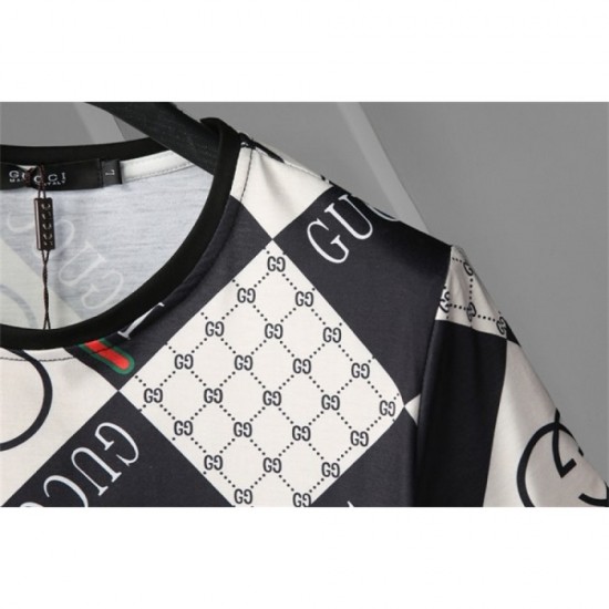 GUCCI Gucci 2023SS short-sleeved T-shirt that will be active in this spring and summer outfit GUCCI Gucci 2023SS short-sleeved T-shirt that will be active in this spring and summer outfit