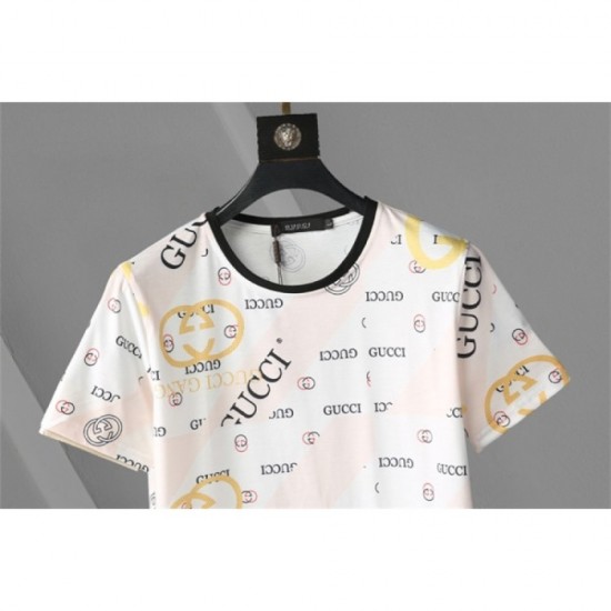 GUCCI Gucci 2023SS short-sleeved T-shirt with the impression of a fashionable senior GUCCI Gucci 2023SS short-sleeved T-shirt with the impression of a fashionable senior