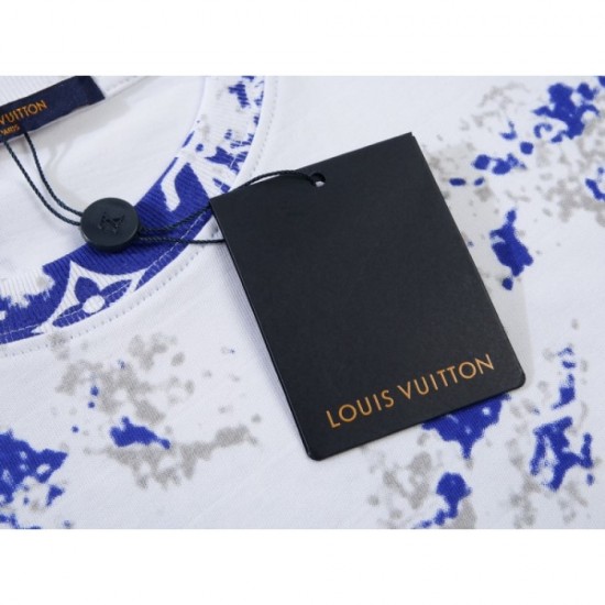 2023SS short-sleeved T-shirt overseas popular LOUIS VUITTON Louis Vuitton 2023SS short-sleeved T-shirt overseas popular LOUIS VUITTON Louis Vuitton