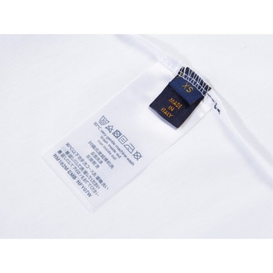 2023SS short-sleeved T-shirt adult charm LOUIS VUITTON Louis Vuitton 2023SS short-sleeved T-shirt adult charm LOUIS VUITTON Louis Vuitton