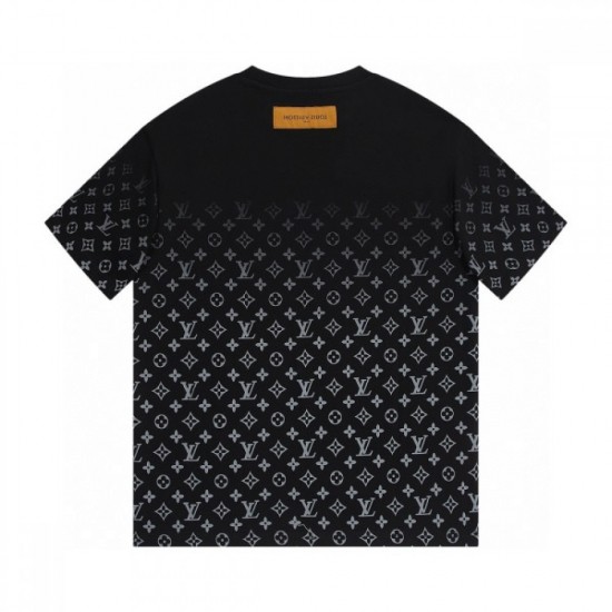 2023SS short-sleeved T-shirt super recommended LOUIS VUITTON Louis Vuitton 2023SS short-sleeved T-shirt super recommended LOUIS VUITTON Louis Vuitton