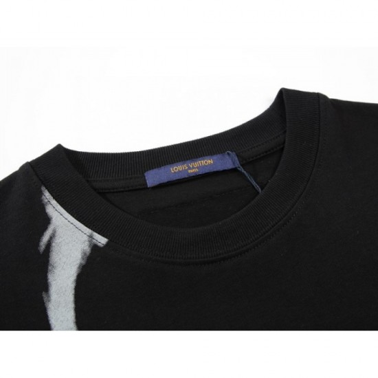 2023SS short-sleeved T-shirt Limited time offer! LOUIS VUITTON LOUIS VUITTON 2023SS short-sleeved T-shirt Limited time offer! LOUIS VUITTON LOUIS VUITTON