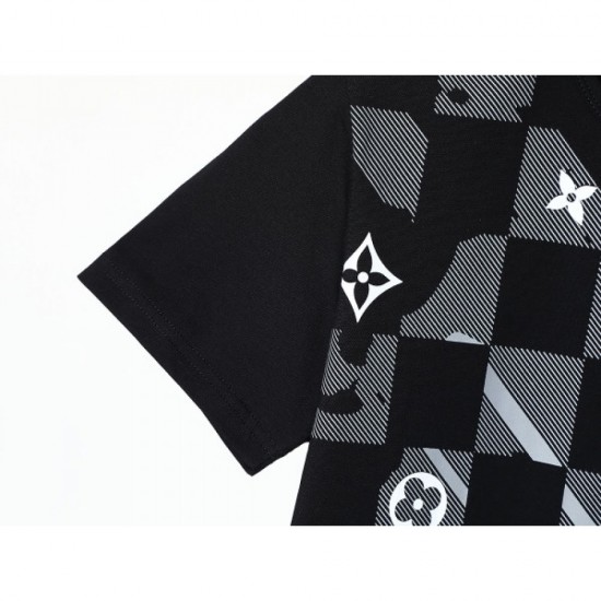 LOUIS VUITTON Louis Vuitton 2023SS short-sleeved T-shirt now in the height of summer LOUIS VUITTON Louis Vuitton 2023SS short-sleeved T-shirt now in the height of summer