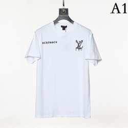 Great as a gift! LOUIS VUITTON Louis Vuitton 2023SS short sleeve T-shirt