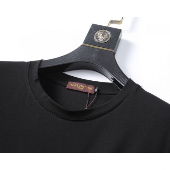 Holiday limited LOUIS VUITTON Louis Vuitton 2023SS short sleeve T-shirt Holiday limited LOUIS VUITTON Louis Vuitton 2023SS short sleeve T-shirt