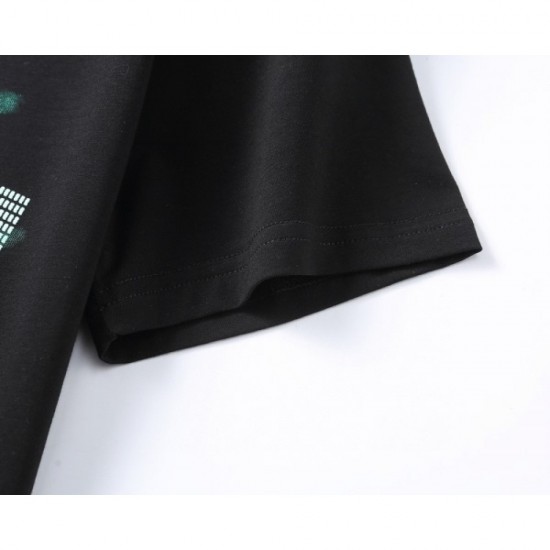 Holiday limited LOUIS VUITTON Louis Vuitton 2023SS short sleeve T-shirt Holiday limited LOUIS VUITTON Louis Vuitton 2023SS short sleeve T-shirt
