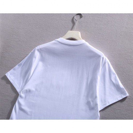 LOUIS VUITTON Louis Vuitton short sleeve T-shirt 2023SS latest and sure to be sold out LOUIS VUITTON Louis Vuitton short sleeve T-shirt 2023SS latest and sure to be sold out