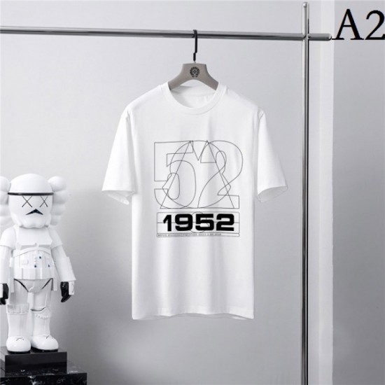 This season must-have item MONCLER Moncler 2023SS short-sleeved T-shirt This season must-have item MONCLER Moncler 2023SS short-sleeved T-shirt