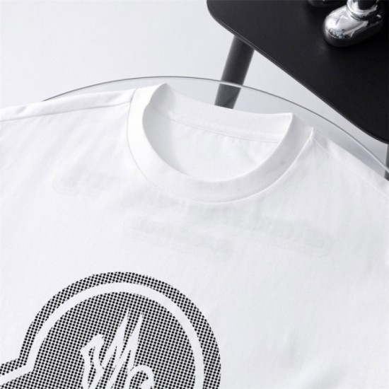 Ahead of summer fashion MONCLER Moncler 2023SS short sleeve T-shirt Ahead of summer fashion MONCLER Moncler 2023SS short sleeve T-shirt