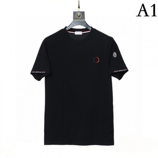 The latest trends in spring and summer MONCLER Moncler 2023SS short-sleeved T-shirt The latest trends in spring and summer MONCLER Moncler 2023SS short-sleeved T-shirt