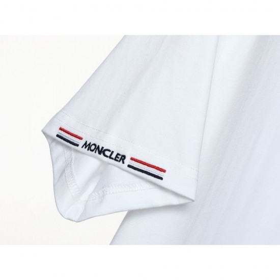 The latest trends in spring and summer MONCLER Moncler 2023SS short-sleeved T-shirt The latest trends in spring and summer MONCLER Moncler 2023SS short-sleeved T-shirt