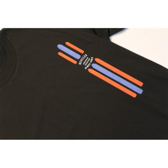 MONCLER Moncler short-sleeved T-shirt 2023SS Comfortable size MONCLER Moncler short-sleeved T-shirt 2023SS Comfortable size