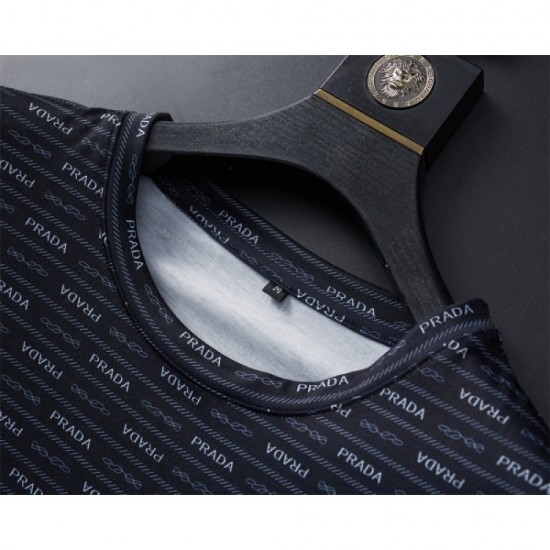 Reliable PRADA Prada 2023SS short-sleeved T-shirt that can be seen from the top Reliable PRADA Prada 2023SS short-sleeved T-shirt that can be seen from the top