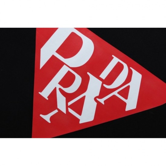 PRADA Prada short-sleeved T-shirt 2023SS There is a sense of fashion this season PRADA Prada short-sleeved T-shirt 2023SS There is a sense of fashion this season