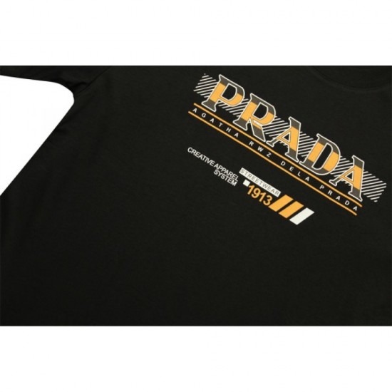PRADA Prada short-sleeved T-shirt 2023SS I want to keep this summer PRADA Prada short-sleeved T-shirt 2023SS I want to keep this summer