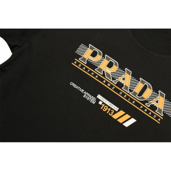 PRADA Prada short-sleeved T-shirt 2023SS I want to keep this summer PRADA Prada short-sleeved T-shirt 2023SS I want to keep this summer