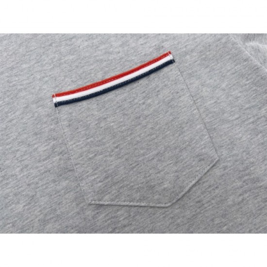 Thom Browne Thom Browne 2023SS short sleeve T-shirt with a strong sense of neatness Thom Browne Thom Browne 2023SS short sleeve T-shirt with a strong sense of neatness