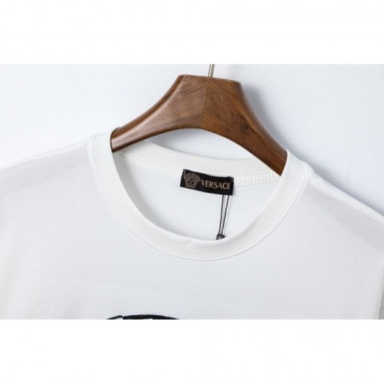 2023SS short-sleeved T-shirt front line new VERSACE Versace 2023SS short-sleeved T-shirt front line new VERSACE Versace