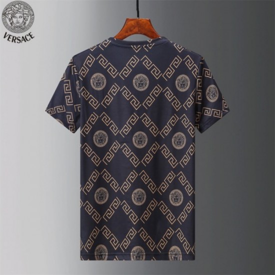 VERSACE Versace 2023SS short-sleeved T-shirt with emphasis on looseness and comfort VERSACE Versace 2023SS short-sleeved T-shirt with emphasis on looseness and comfort