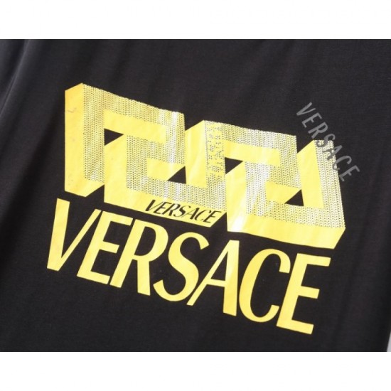Highly recommended VERSACE 2023SS short sleeve T-shirt Highly recommended VERSACE 2023SS short sleeve T-shirt