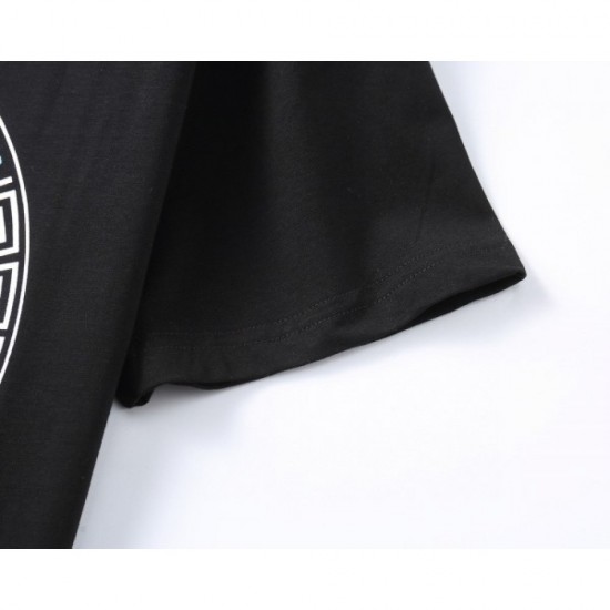 Popular high-discount mail order VERSACE Versace 2023SS short-sleeved T-shirt Popular high-discount mail order VERSACE Versace 2023SS short-sleeved T-shirt