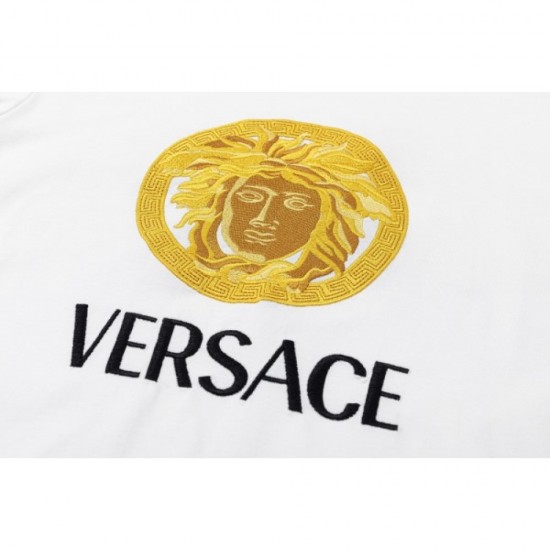 VERSACE Short-sleeved T-shirt 2023SS Spring Summer New VIP Discount VERSACE Short-sleeved T-shirt 2023SS Spring Summer New VIP Discount