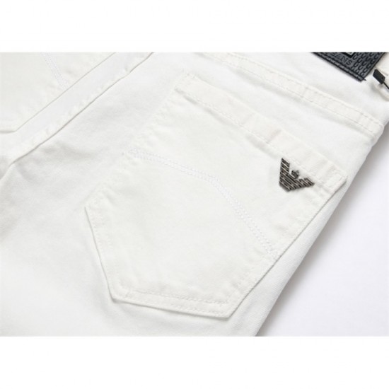 ARMANI Trend 2023SS jeans that you definitely want to keep ARMANI Trend 2023SS jeans that you definitely want to keep