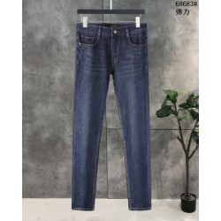 BURBERRY Burberry 2023 Spring/Summer Tracking Straight Jeans