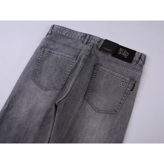 BURBERRY Burberry fastest! 2023 Spring/Summer trend jeans that are sure to boom BURBERRY Burberry fastest! 2023 Spring/Summer trend jeans that are sure to boom