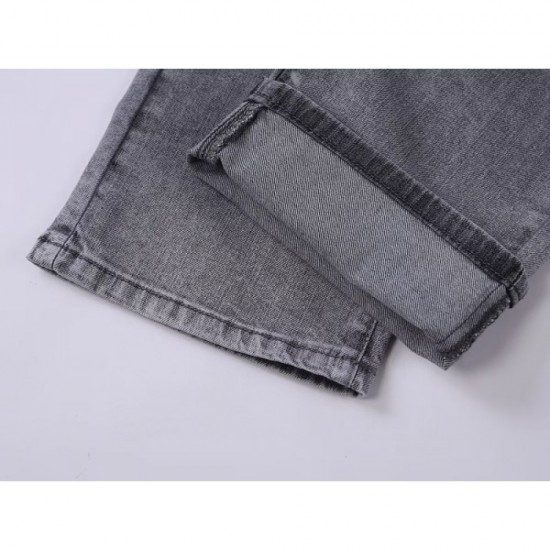 BURBERRY Burberry fastest! 2023 Spring/Summer trend jeans that are sure to boom BURBERRY Burberry fastest! 2023 Spring/Summer trend jeans that are sure to boom