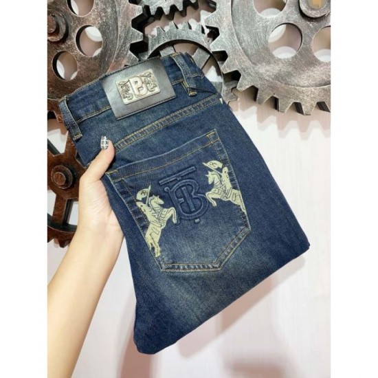 BURBERRY 2023FW Straight Jeans Retro Atmosphere BURBERRY 2023FW Straight Jeans Retro Atmosphere