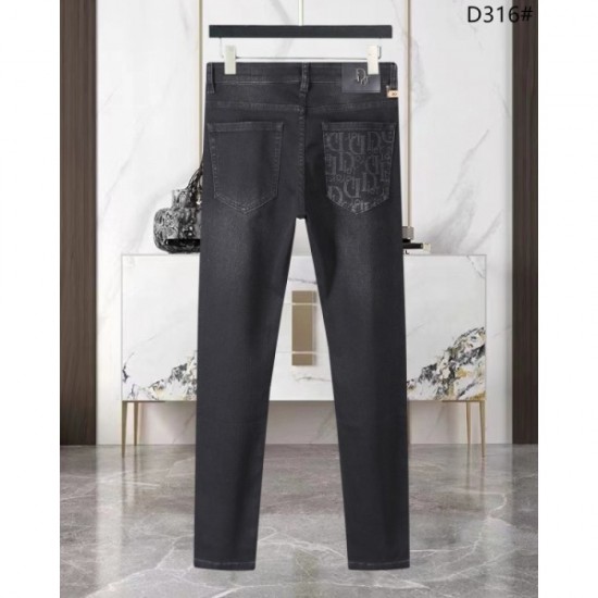 DIOR Dior 2023SS jeans Popular new work to welcome this summer DIOR Dior 2023SS jeans Popular new work to welcome this summer