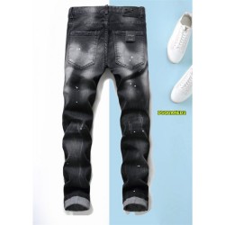 DSQUARED2 2023FW jeans support is rapidly increasing