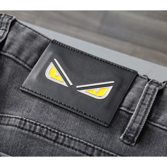 2023SS Denim Pants FENDI Fendi with a step up in fashion 2023SS Denim Pants FENDI Fendi with a step up in fashion