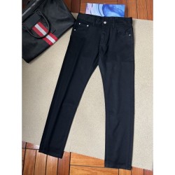 2023SS denim pants FENDI Fendi that celebrities and celebrities love