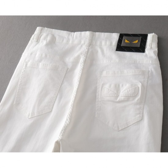 FENDI Fendi continues to be very active in the spring and summer of 2023! denim pants FENDI Fendi continues to be very active in the spring and summer of 2023! denim pants