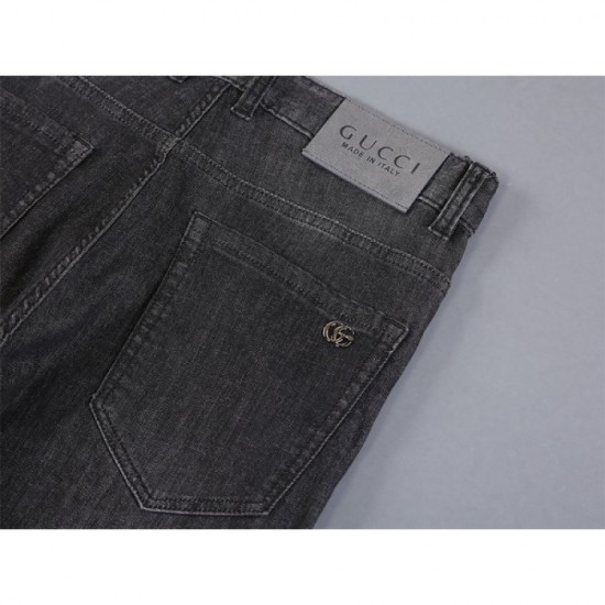 GUCCI Gucci 2023SS straight jeans essential for spring and summer coordination GUCCI Gucci 2023SS straight jeans essential for spring and summer coordination