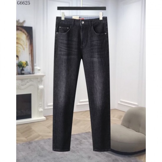 GUCCI Gucci Fashionable spring and summer new 2023SS jeans that captivate adults GUCCI Gucci Fashionable spring and summer new 2023SS jeans that captivate adults