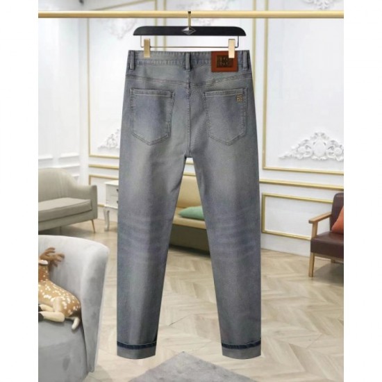 GIVENCHY Givenchy Fastest Spring Summer 2023 Trend Jeans GIVENCHY Givenchy Fastest Spring Summer 2023 Trend Jeans
