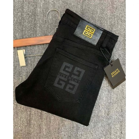 GIVENCHY 2023FW Jeans Check out the trends of the season GIVENCHY 2023FW Jeans Check out the trends of the season