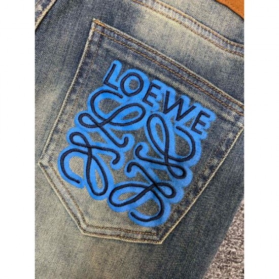 LOEWE 2023FW jeans have a casual atmosphere LOEWE 2023FW jeans have a casual atmosphere