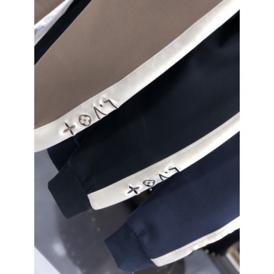 2023SS slacks beautiful silhouette LOUIS VUITTON Louis Vuitton 2023SS slacks beautiful silhouette LOUIS VUITTON Louis Vuitton