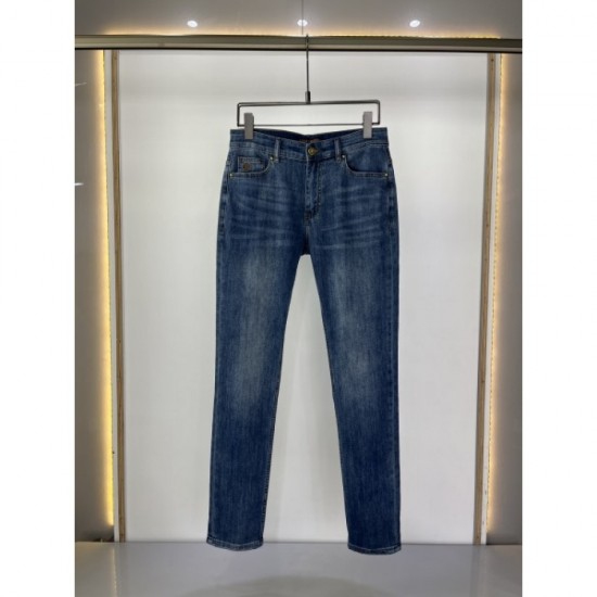 2023SS denim pants recommended for spring and summer LOUIS VUITTON Louis Vuitton 2023SS denim pants recommended for spring and summer LOUIS VUITTON Louis Vuitton