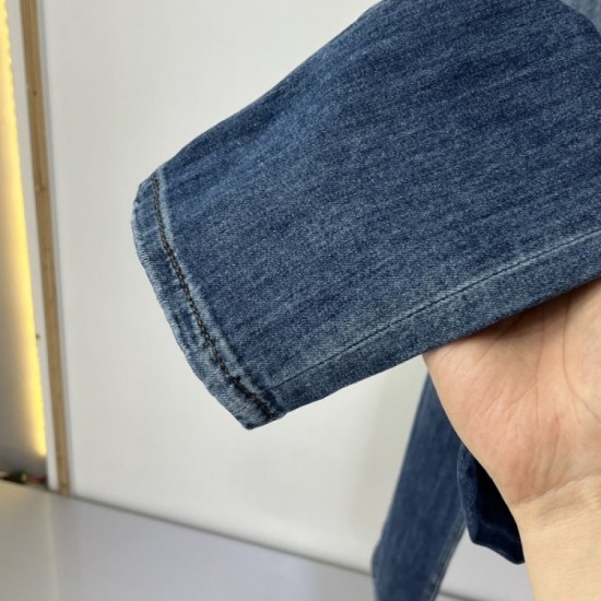2023SS denim pants recommended for spring and summer LOUIS VUITTON Louis Vuitton 2023SS denim pants recommended for spring and summer LOUIS VUITTON Louis Vuitton