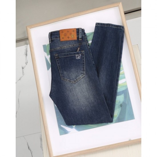 LOUIS VUITTON 2023FW jeans continue to sell like crazy LOUIS VUITTON 2023FW jeans continue to sell like crazy